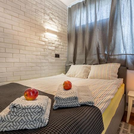 Apartment Strict Warsaw Center - Metro,Free Parking Εξωτερικό φωτογραφία