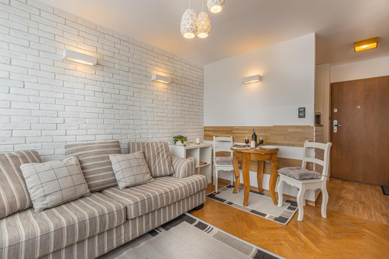 Apartment Strict Warsaw Center - Metro,Free Parking Εξωτερικό φωτογραφία